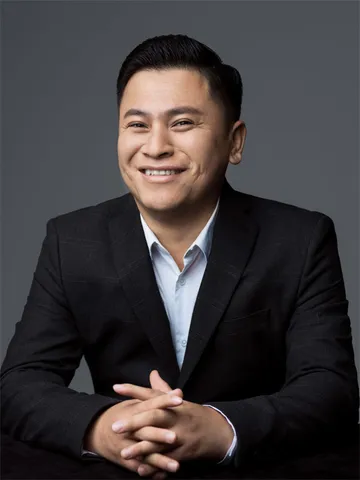 李晓伟
